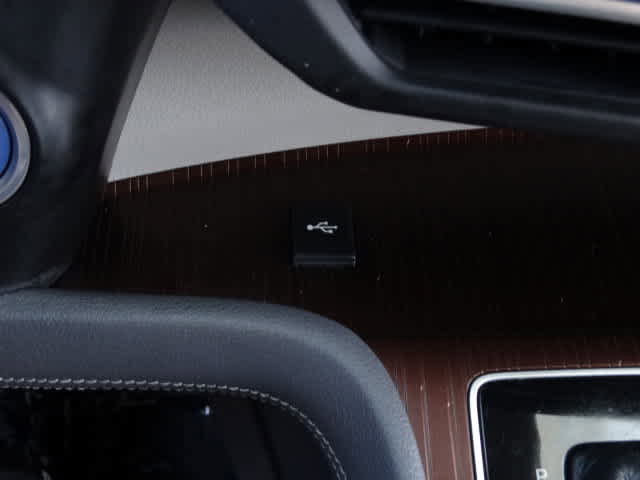 Certified 2021 Toyota Sienna LE image 31