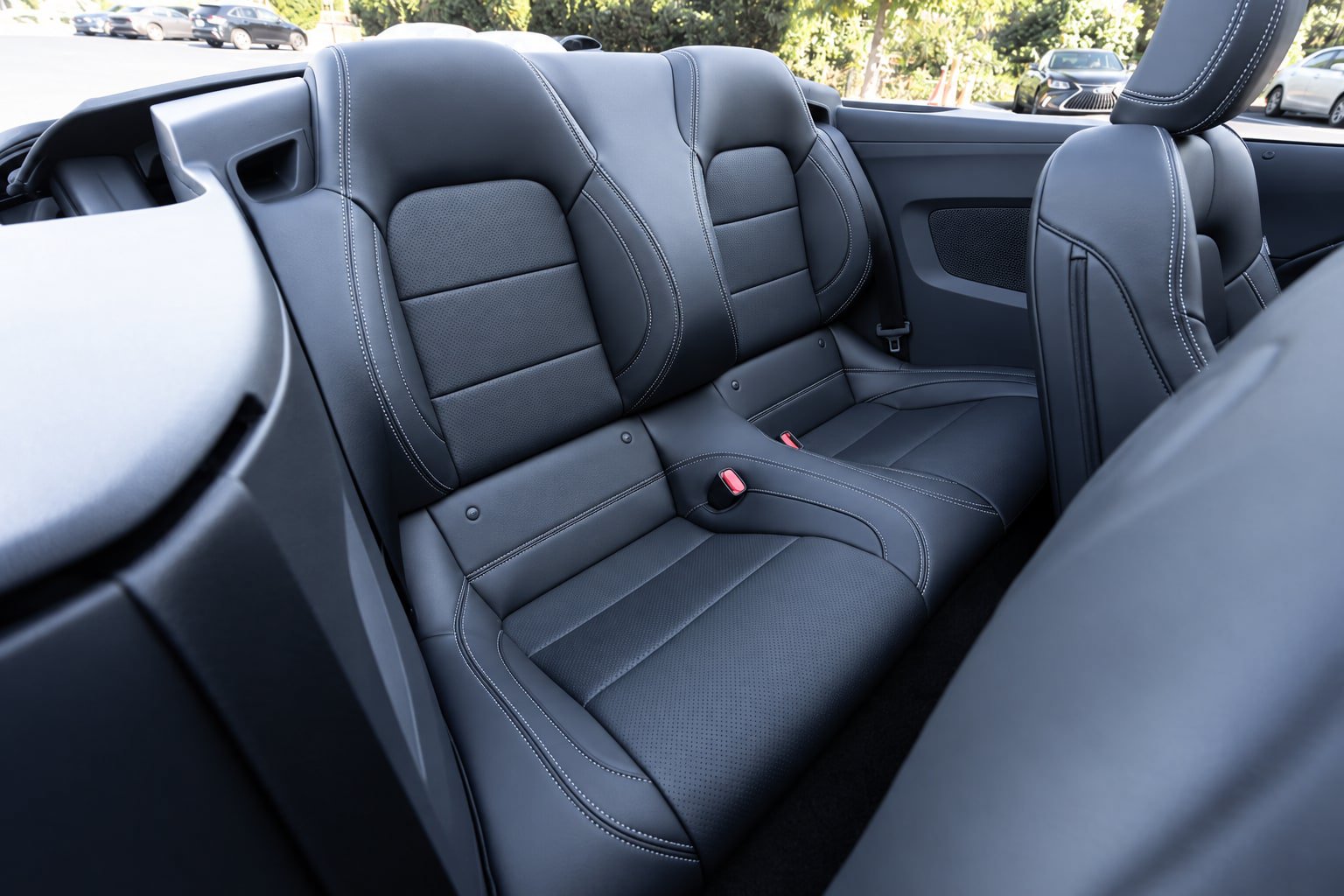 Used 2026 Ford Mustang Premium RWD image 30