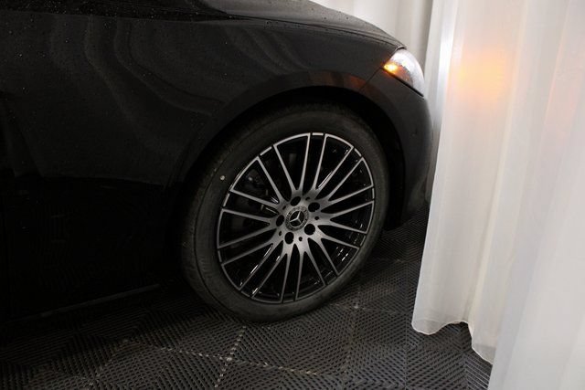 New 2025 Mercedes-Benz C 300 4MATIC Sedan image 10