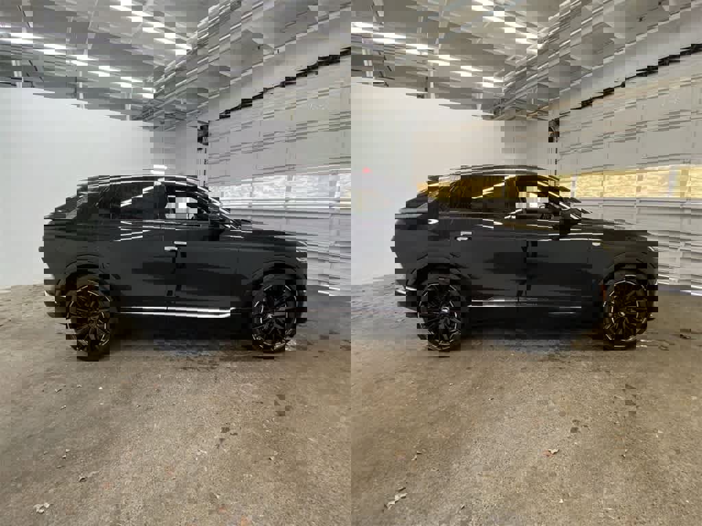 Certified 2025 Cadillac Lyriq Luxury w/ Nappa Leather Package image 7