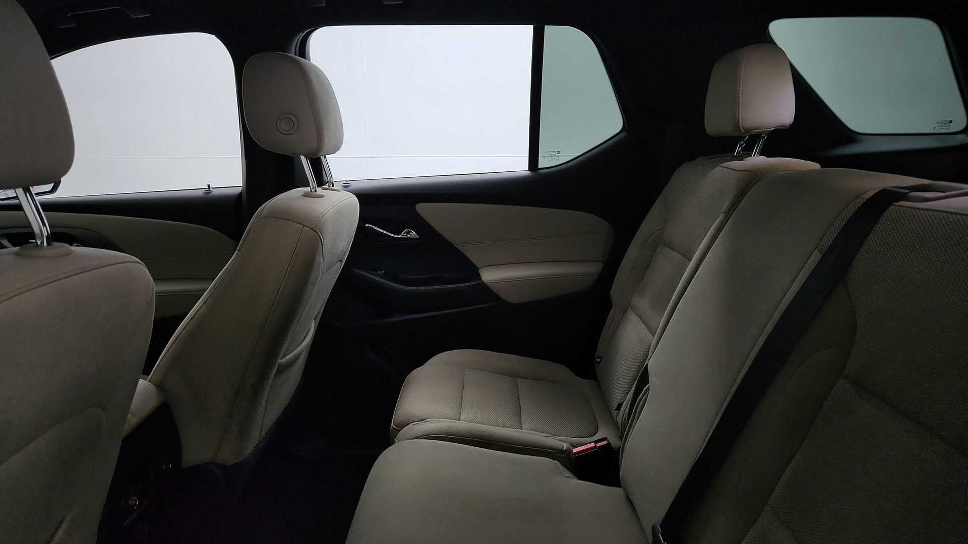Certified 2023 Chevrolet Traverse LS FWD image 18