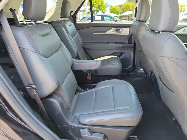 Used 2026 Ford Explorer Active w/ Active Comfort Package RWD image 20