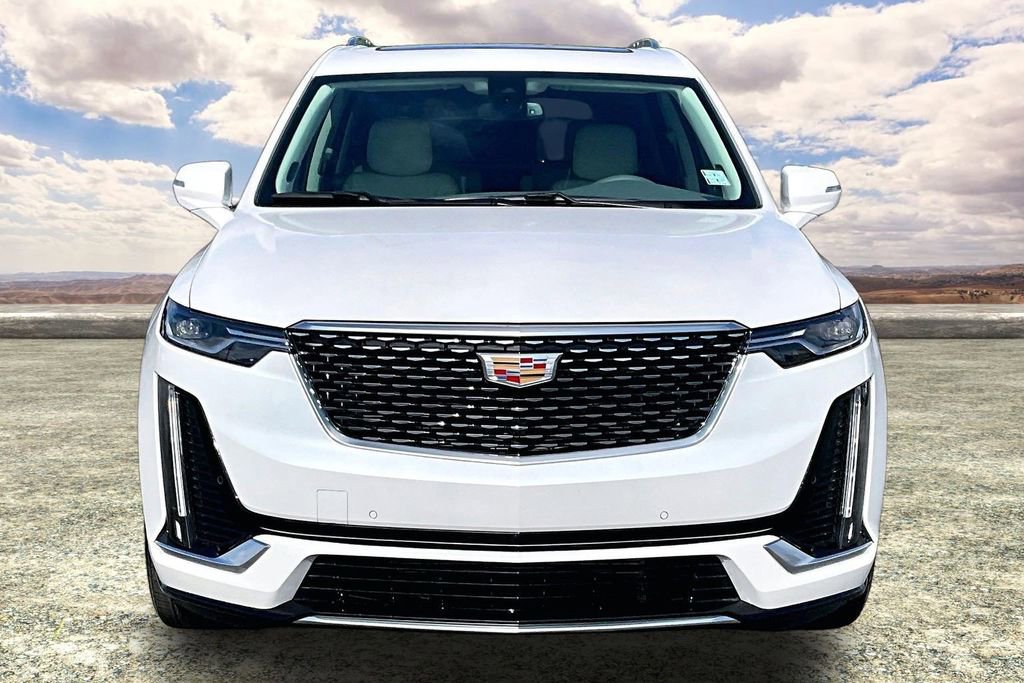 Certified 2024 Cadillac XT6 Premium Luxury FWD image 2