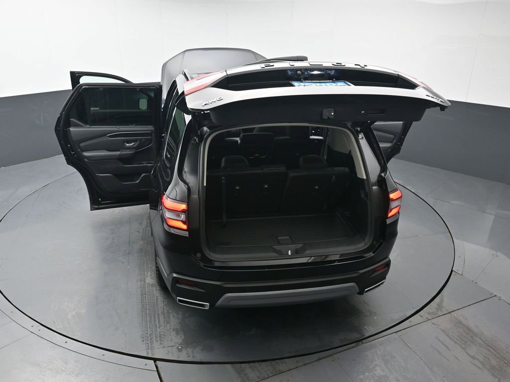 Certified 2023 Honda Pilot Elite image 49