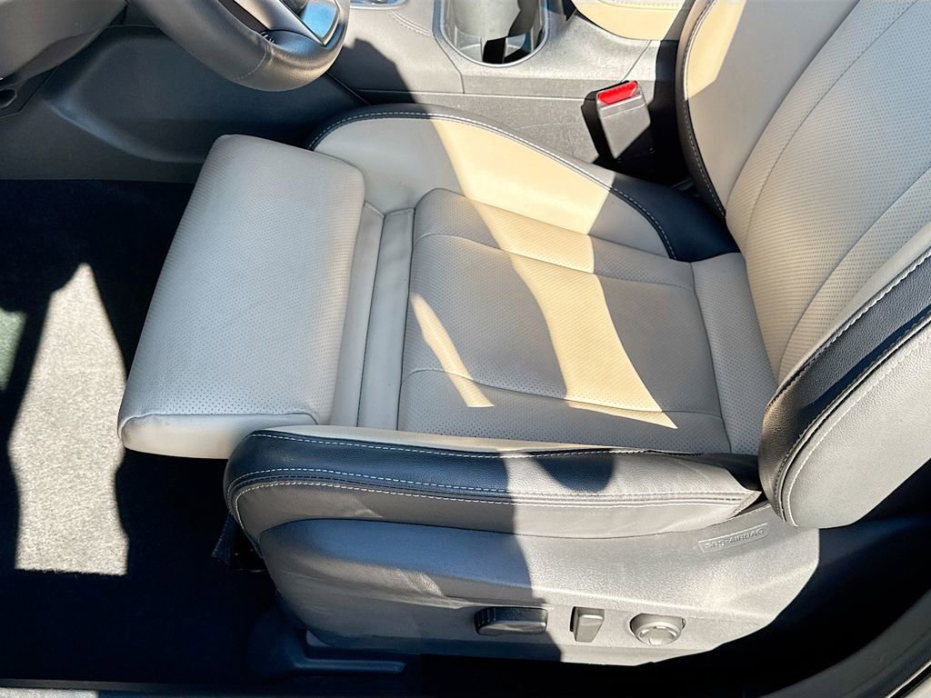 Certified 2025 Subaru Outback Limited image 27