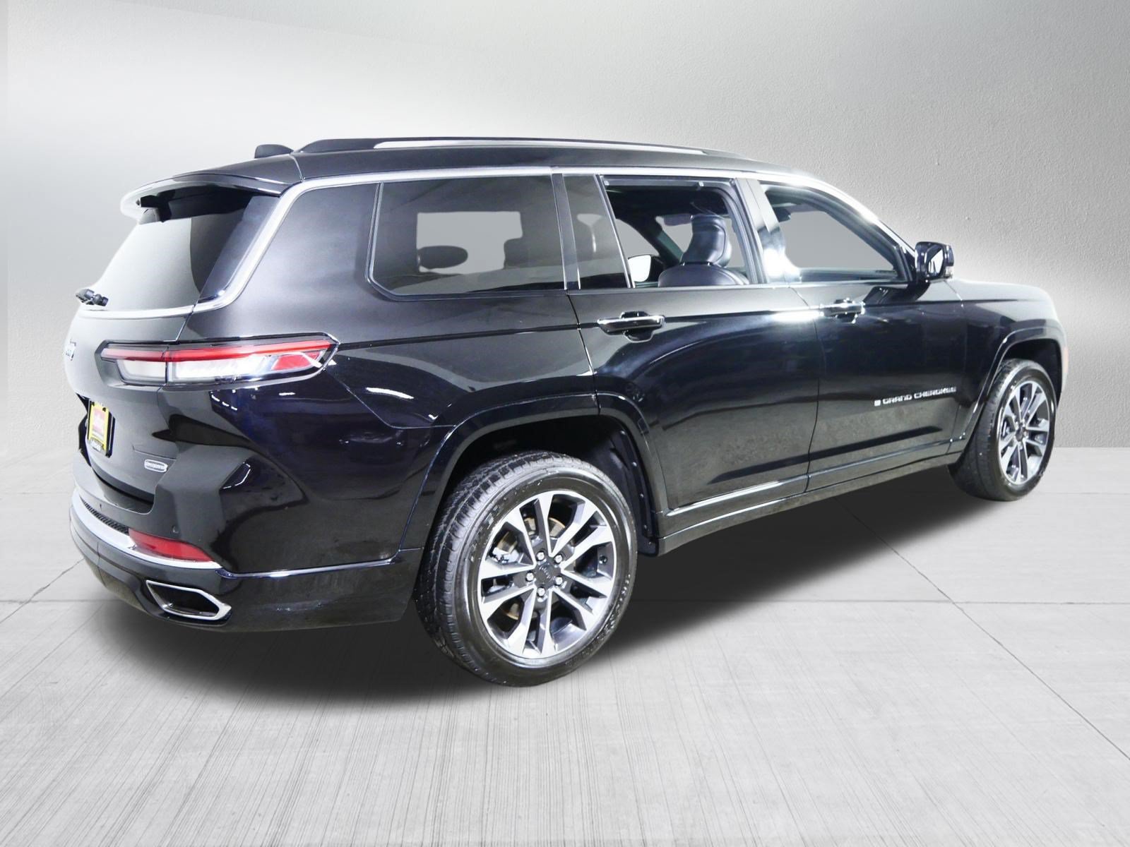 Used 2021 Jeep Grand Cherokee L Overland w/ Advanced Protech Group III AWD/4WD image 7