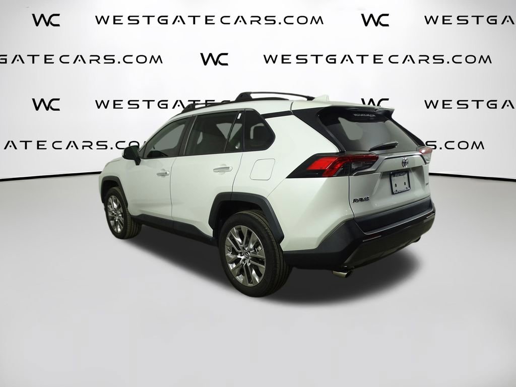 Used 2019 Toyota RAV4 Limited image 5