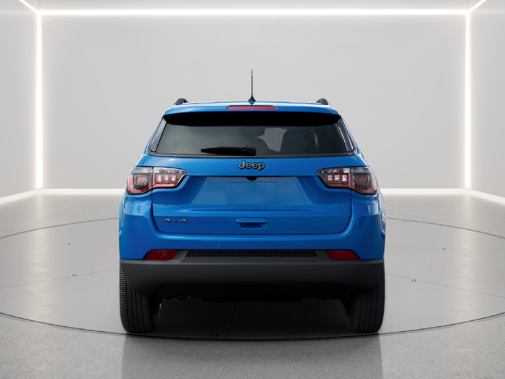 New 2026 Jeep Compass Latitude AWD/4WD image 8