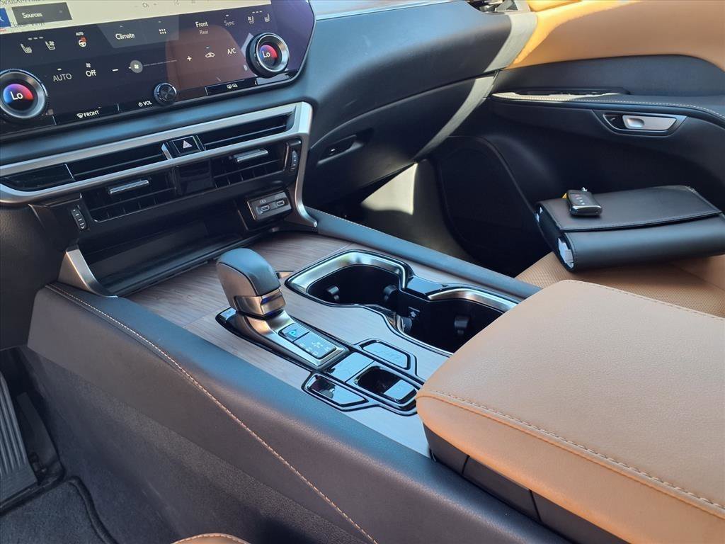 Used 2024 Lexus RX 350 Premium w/ Cold Area Package image 13