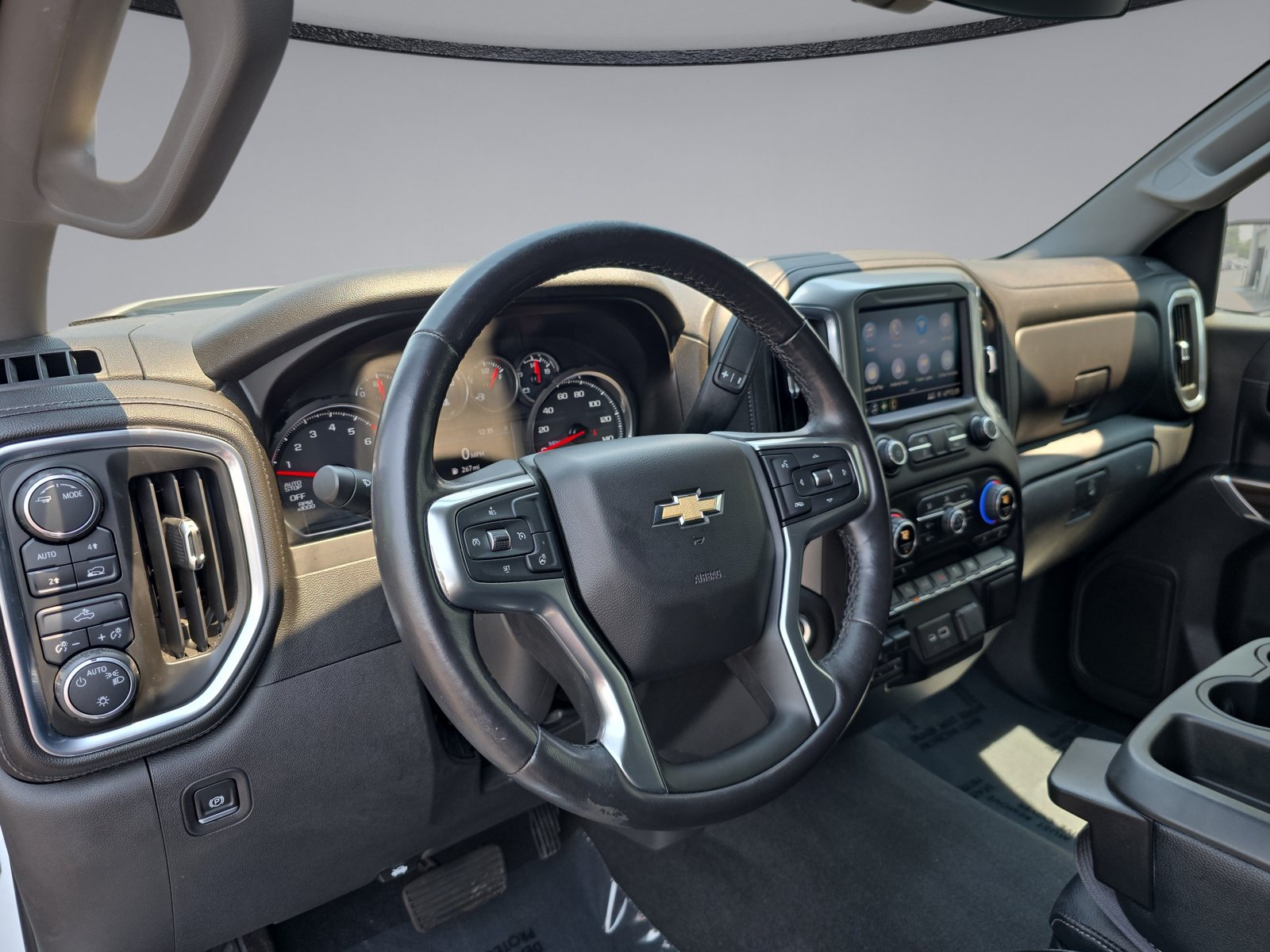 Used 2020 Chevrolet Silverado 1500 LT w/ All-Star Edition AWD/4WD image 21