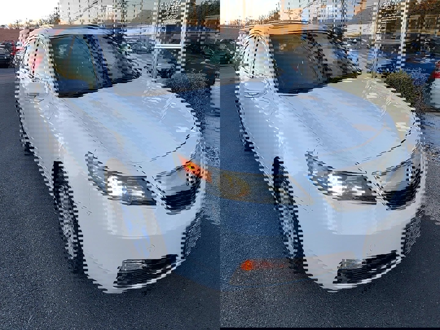 Used 2012 Acura TL 3.5 image 2