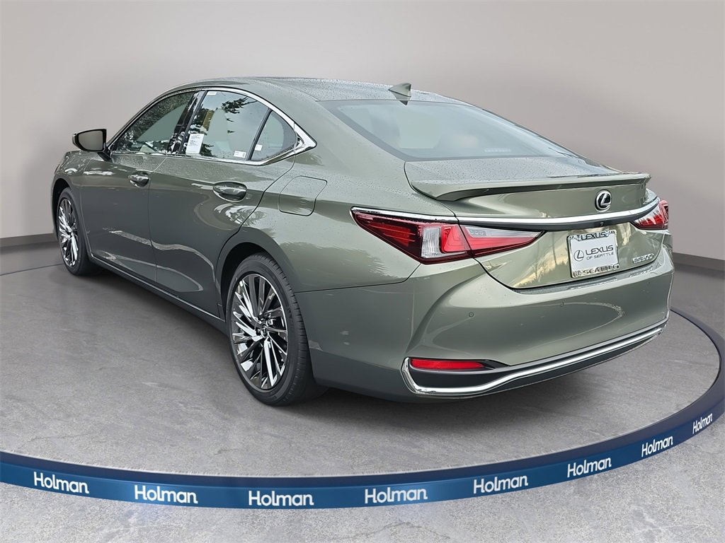 New 2025 Lexus ES 300h w/ Luxury Package image 7