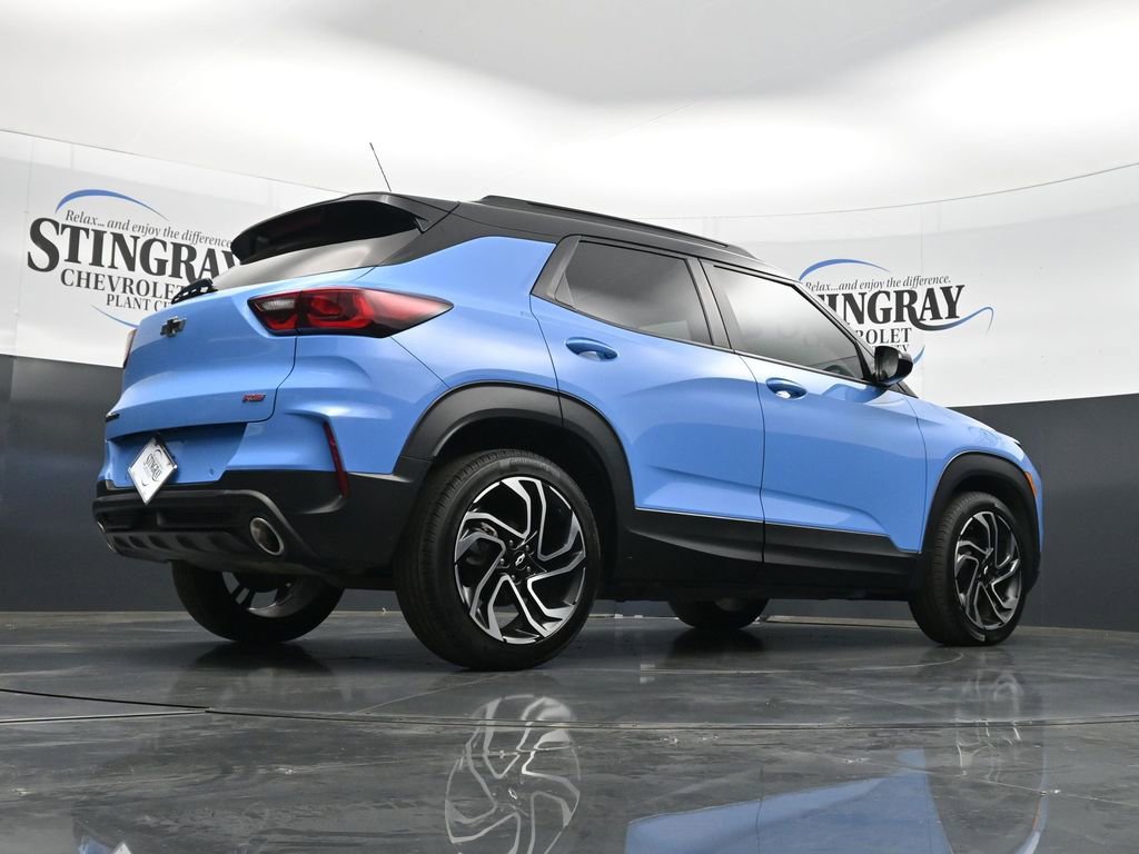 Used 2024 Chevrolet TrailBlazer RS w/ Driver Confidence Package image 23