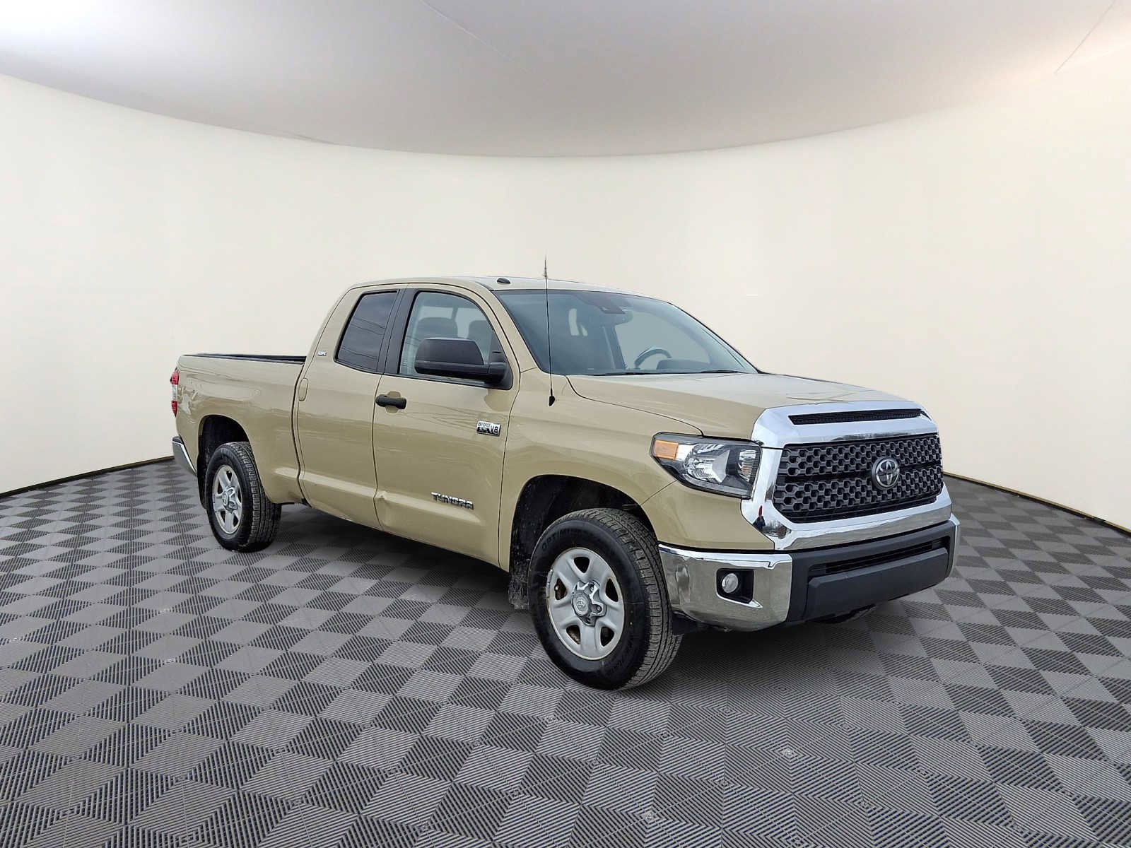 Certified 2019 Toyota Tundra SR5 image 5