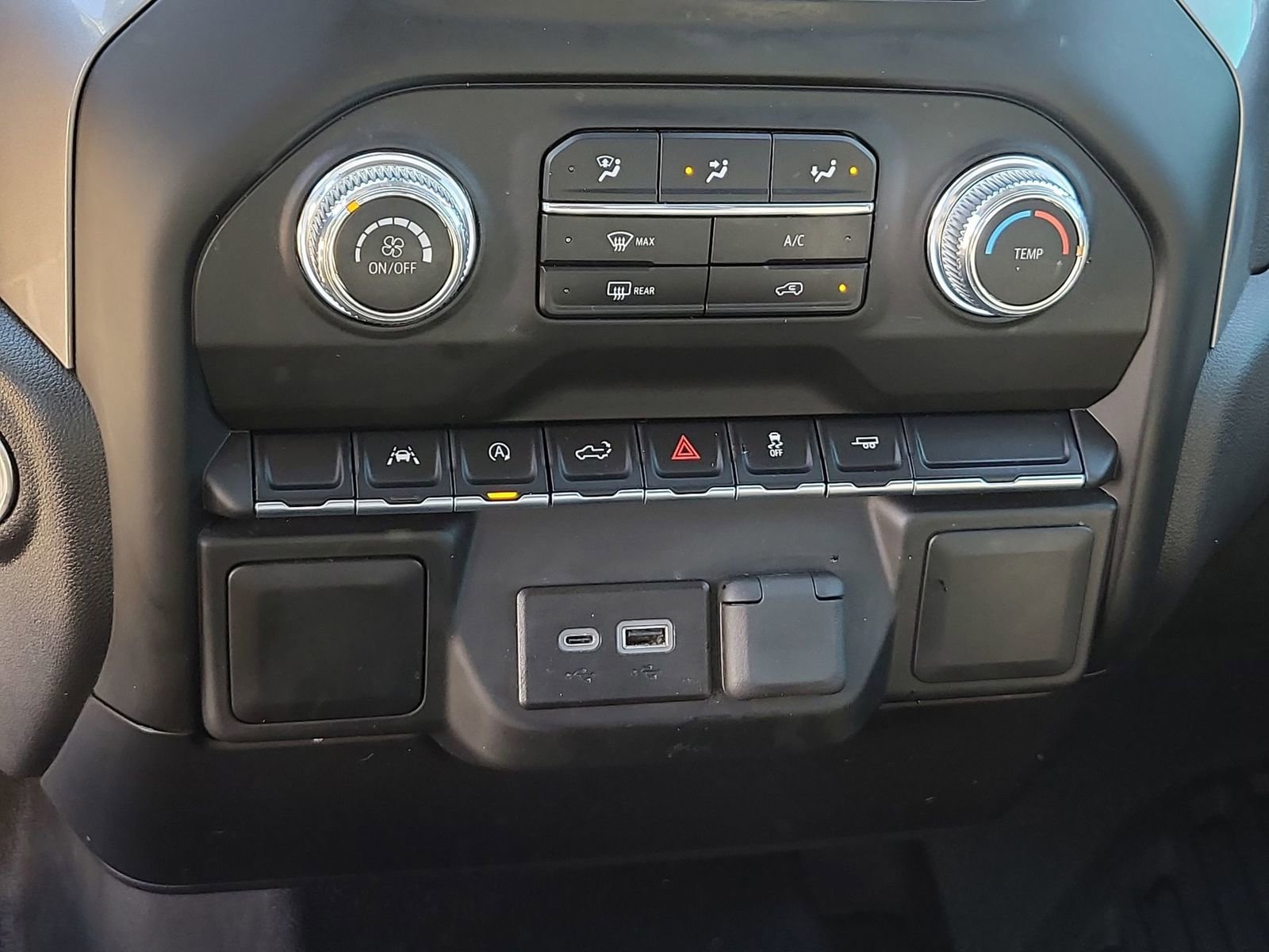 Used 2025 GMC Sierra 1500 Pro w/ Pro Value Package image 33