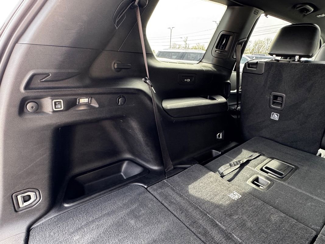 Used 2024 Jeep Grand Cherokee L Limited w/ Luxury Tech Group II AWD/4WD image 39