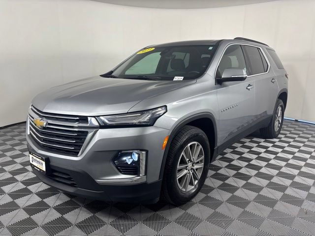 Used 2023 Chevrolet Traverse LT w/ Rear Camera Mirror Package AWD/4WD image 34