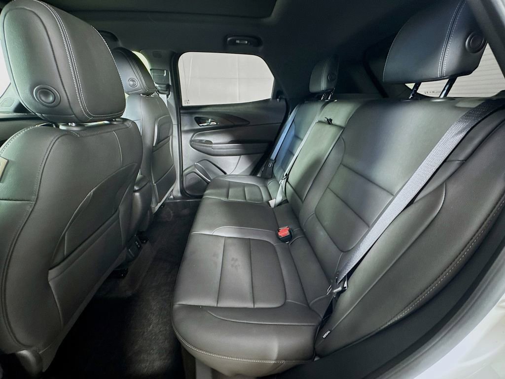 Used 2023 Chevrolet TrailBlazer ACTIV w/ Sun and Liftgate Package image 29