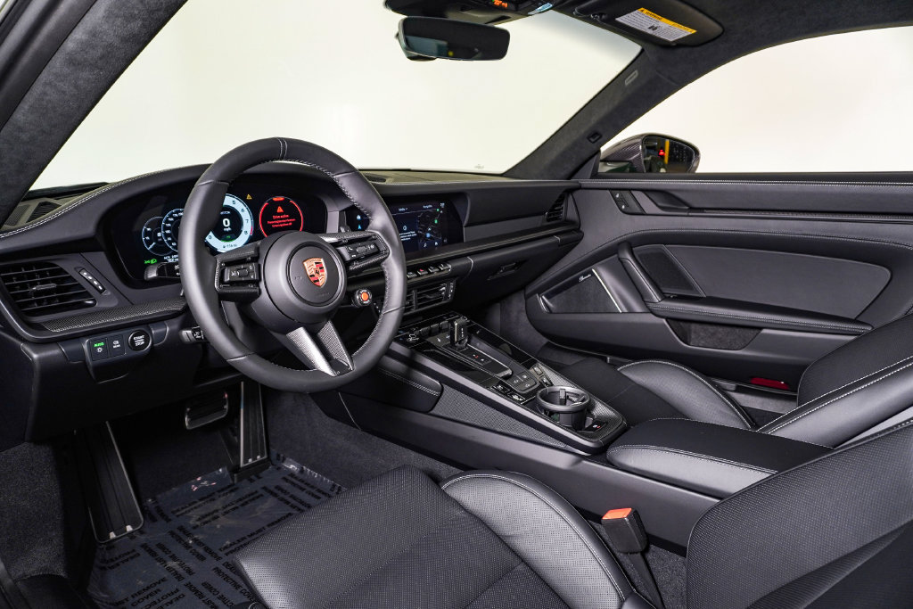 Certified 2026 Porsche 911 Carrera 4 GTS AWD/4WD image 4