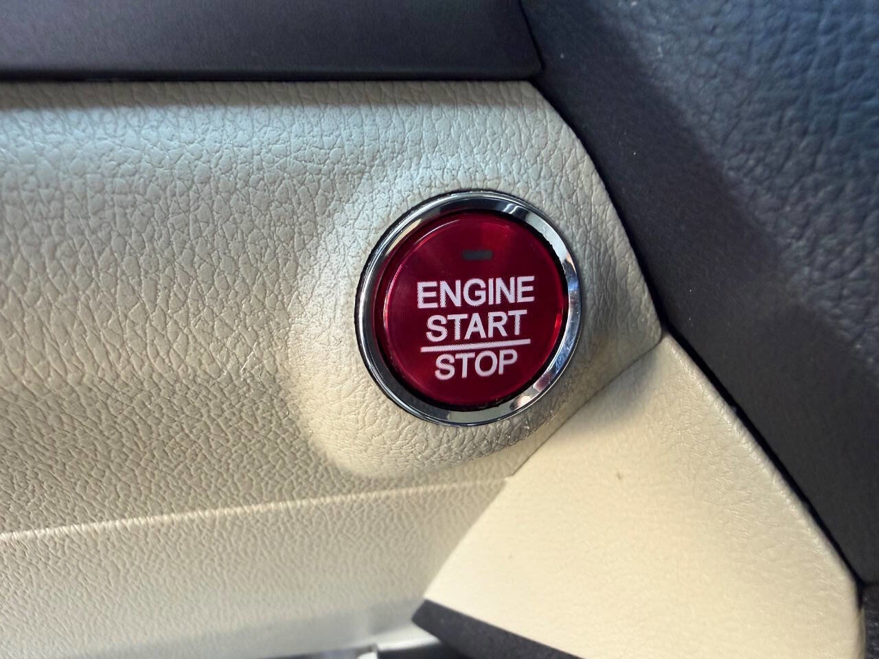 Used 2018 Acura RDX AWD image 31