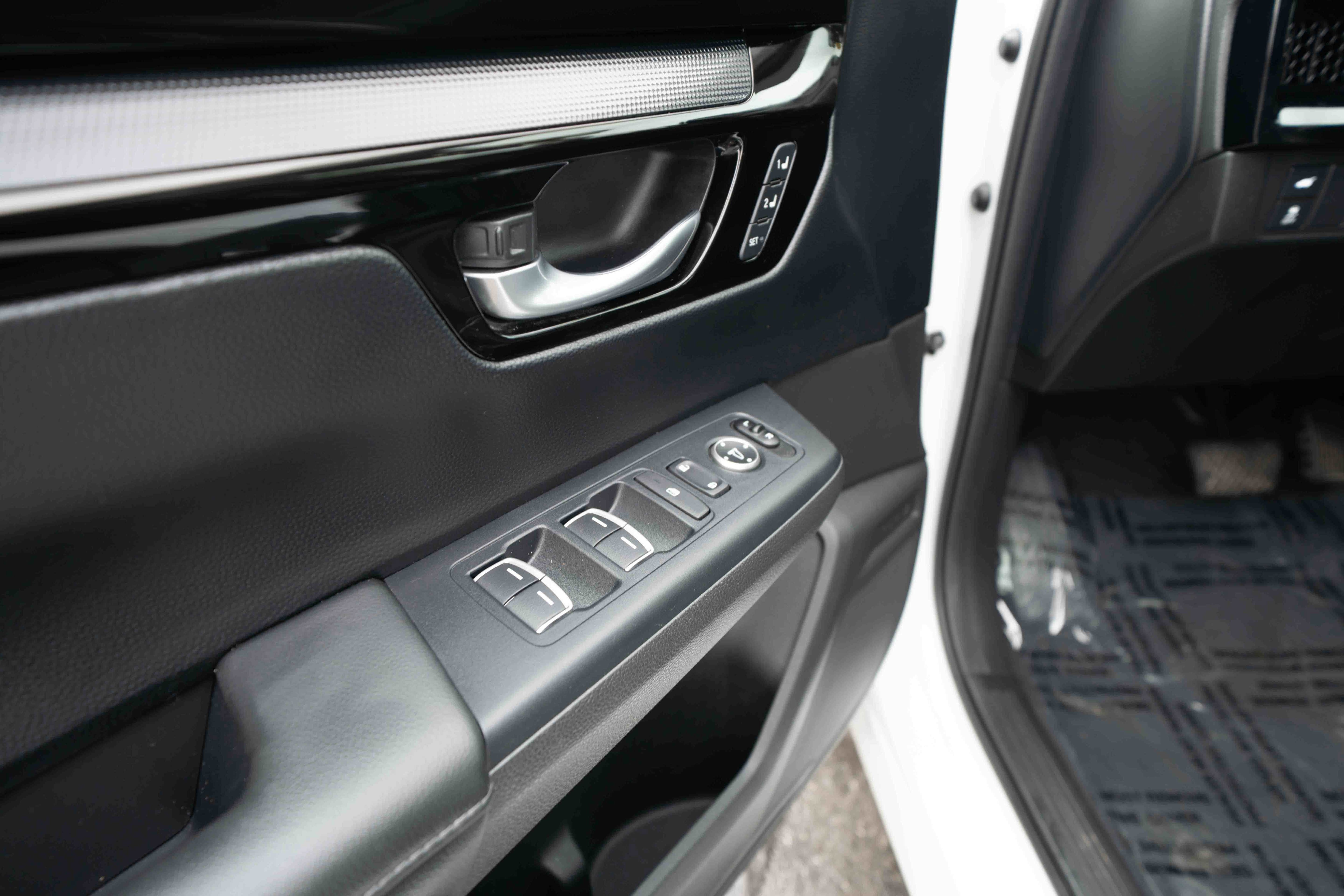 Certified 2023 Honda CR-V EX-L image 7