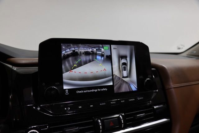 Used 2022 Nissan Pathfinder Platinum w/ Cargo Package image 31