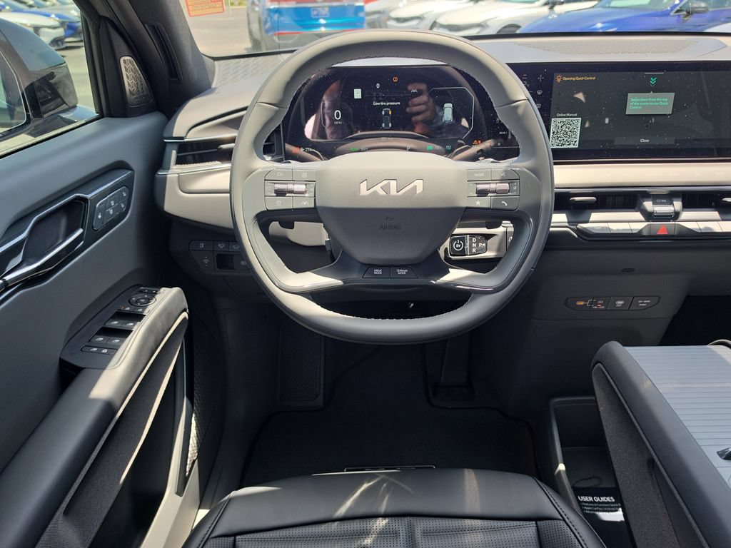 New 2026 Kia EV9 Land w/ Nightfall Edition Package AWD/4WD image 14