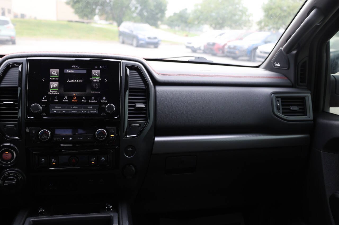 Used 2021 Nissan Titan PRO-4X w/ Pro-4x Convenience Package AWD/4WD image 26