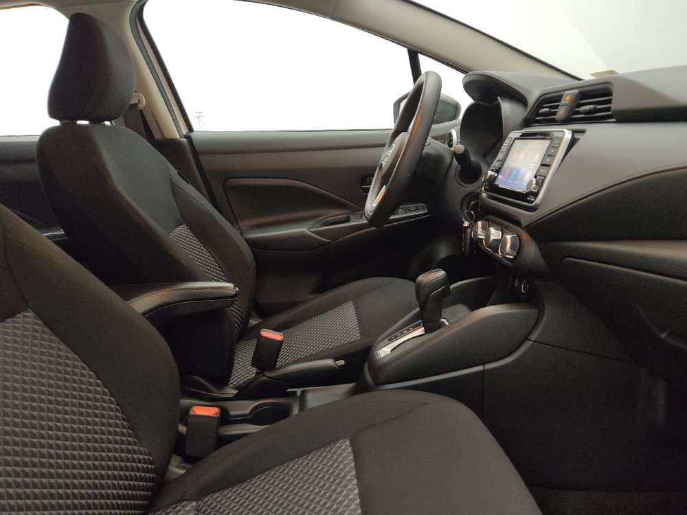 Used 2022 Nissan Versa S FWD image 21