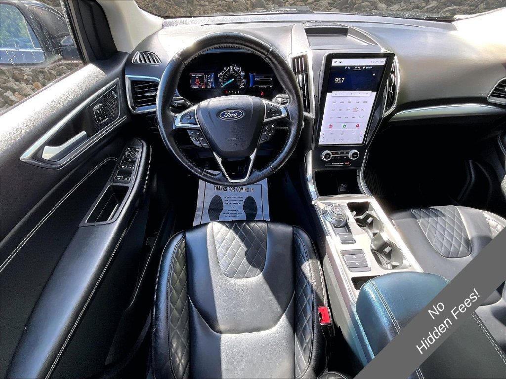 Used 2023 Ford Edge Titanium w/ Cargo Accessory Package AWD/4WD image 5