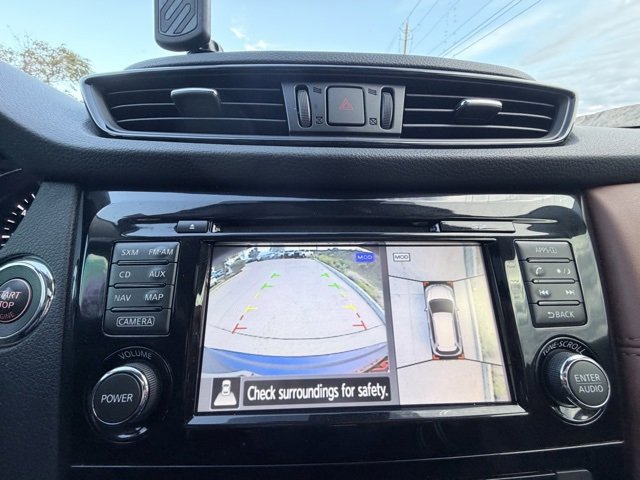 Used 2017 Nissan Rogue SL w/ SL Premium Package image 21