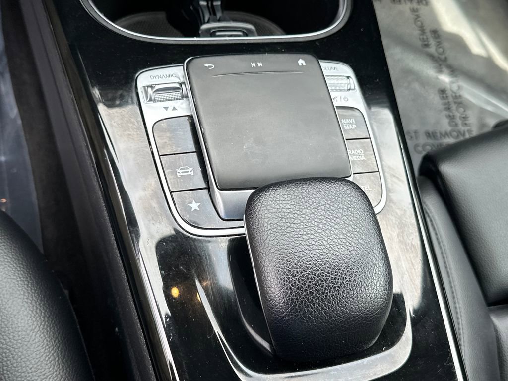 Used 2020 Mercedes-Benz A 220 w/ Premium Package image 33