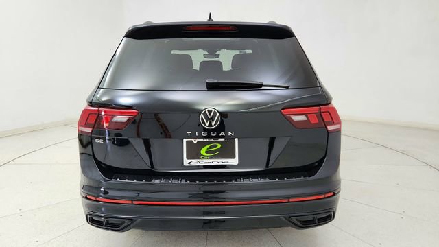 Used 2022 Volkswagen Tiguan SE R-Line image 5