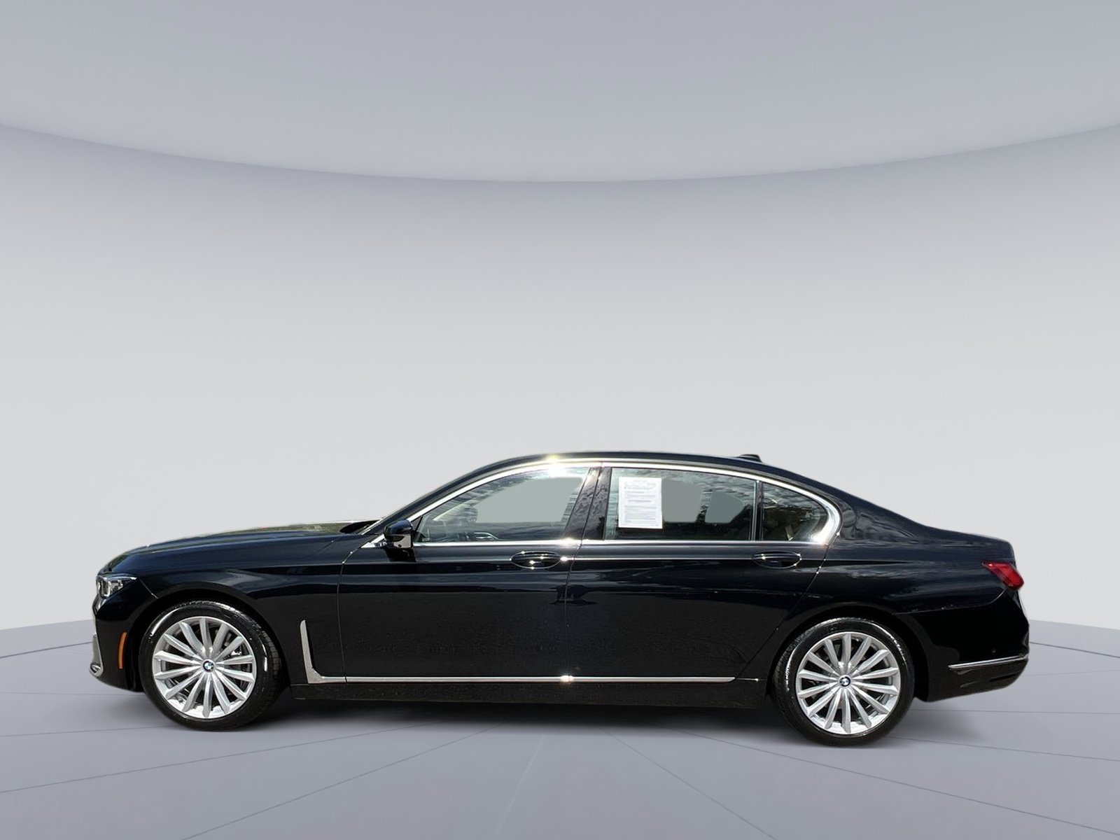 Used 2022 BMW 740i xDrive w/ Autobahn Package AWD/4WD image 6