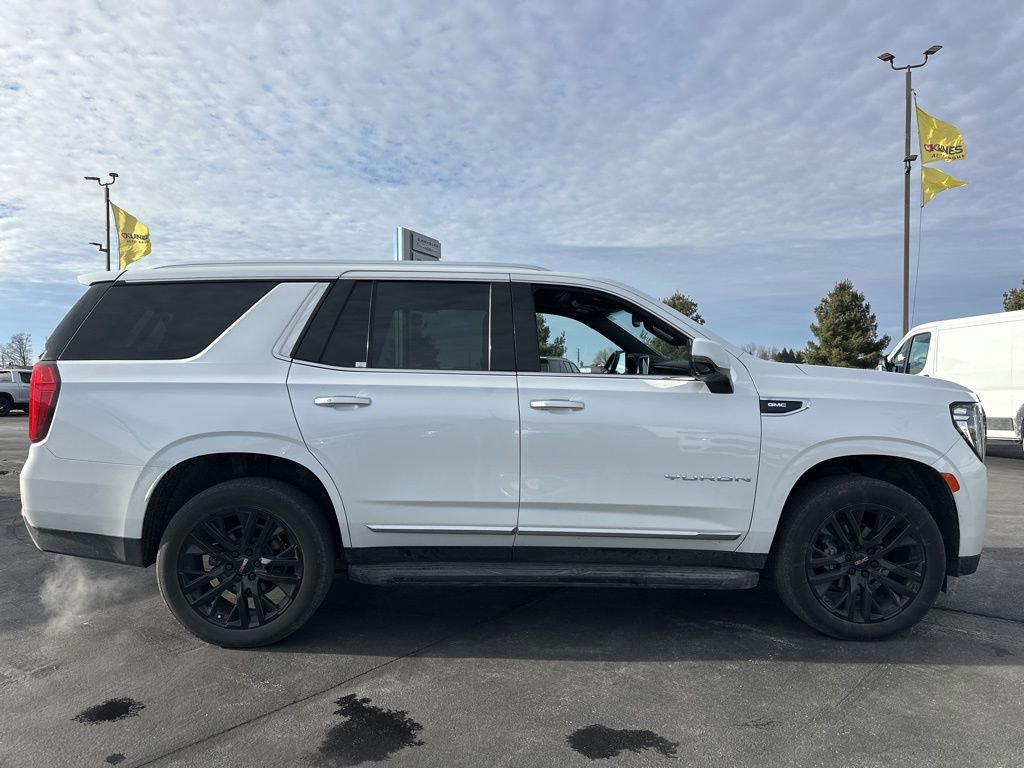 Used 2023 GMC Yukon SLT image 4
