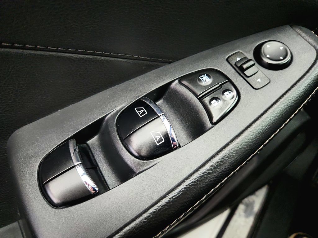 Used 2020 Nissan Maxima 3.5 SL FWD image 24