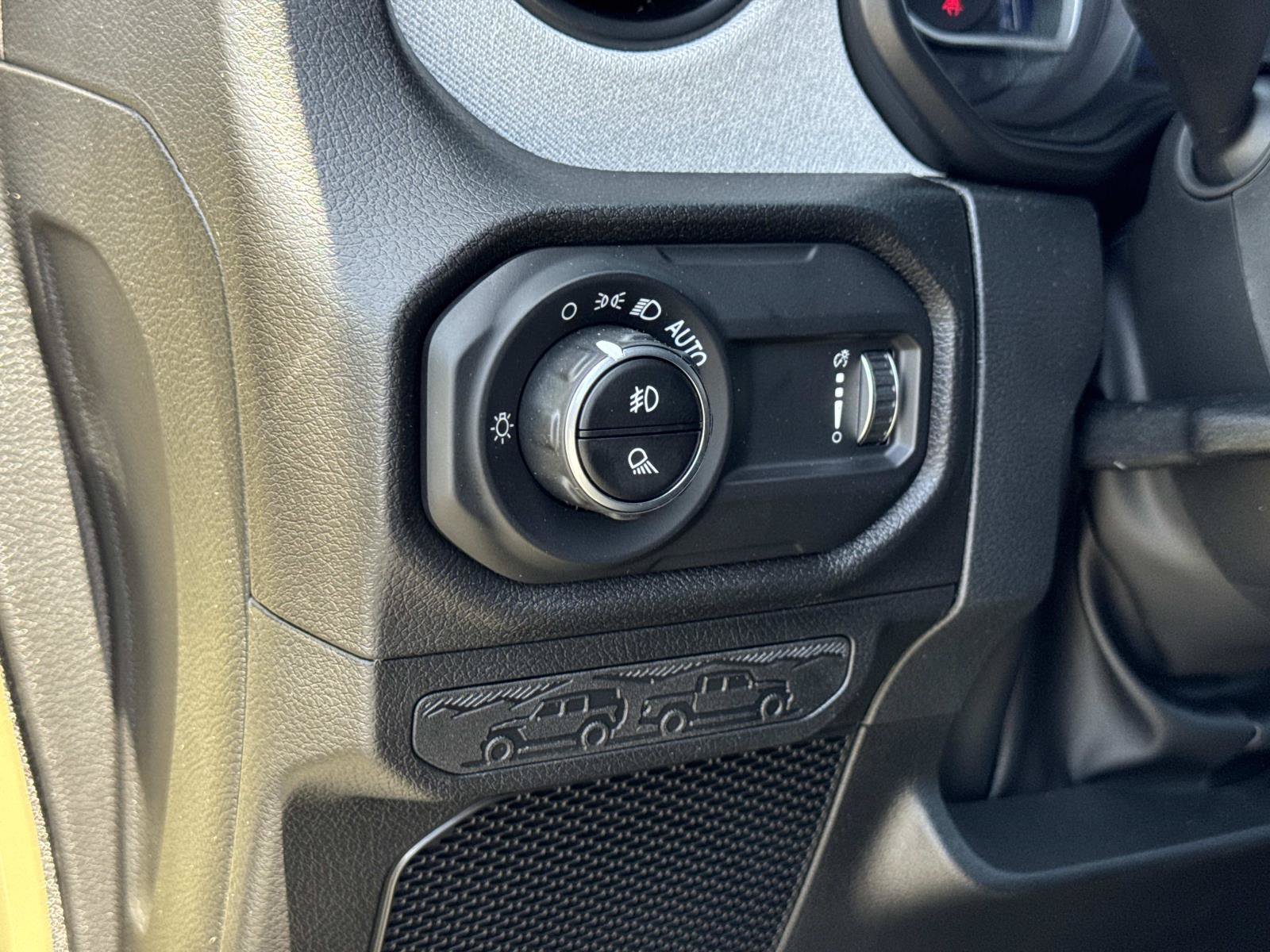 New 2026 Jeep Gladiator Sport AWD/4WD image 20