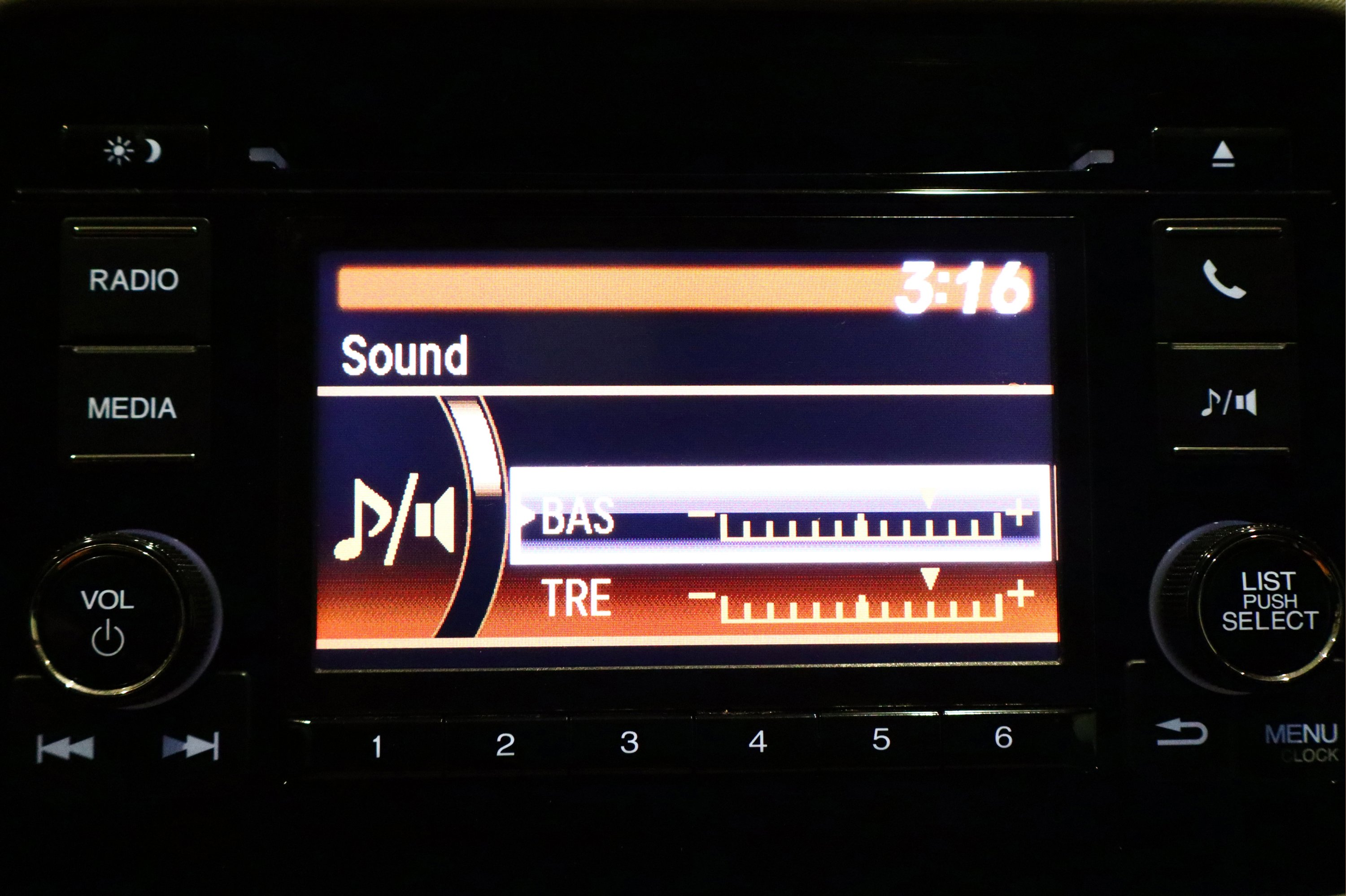 Used 2022 Honda HR-V LX image 25