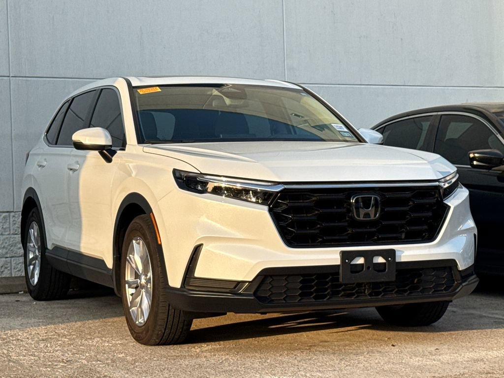 Used 2023 Honda CR-V EX image 3