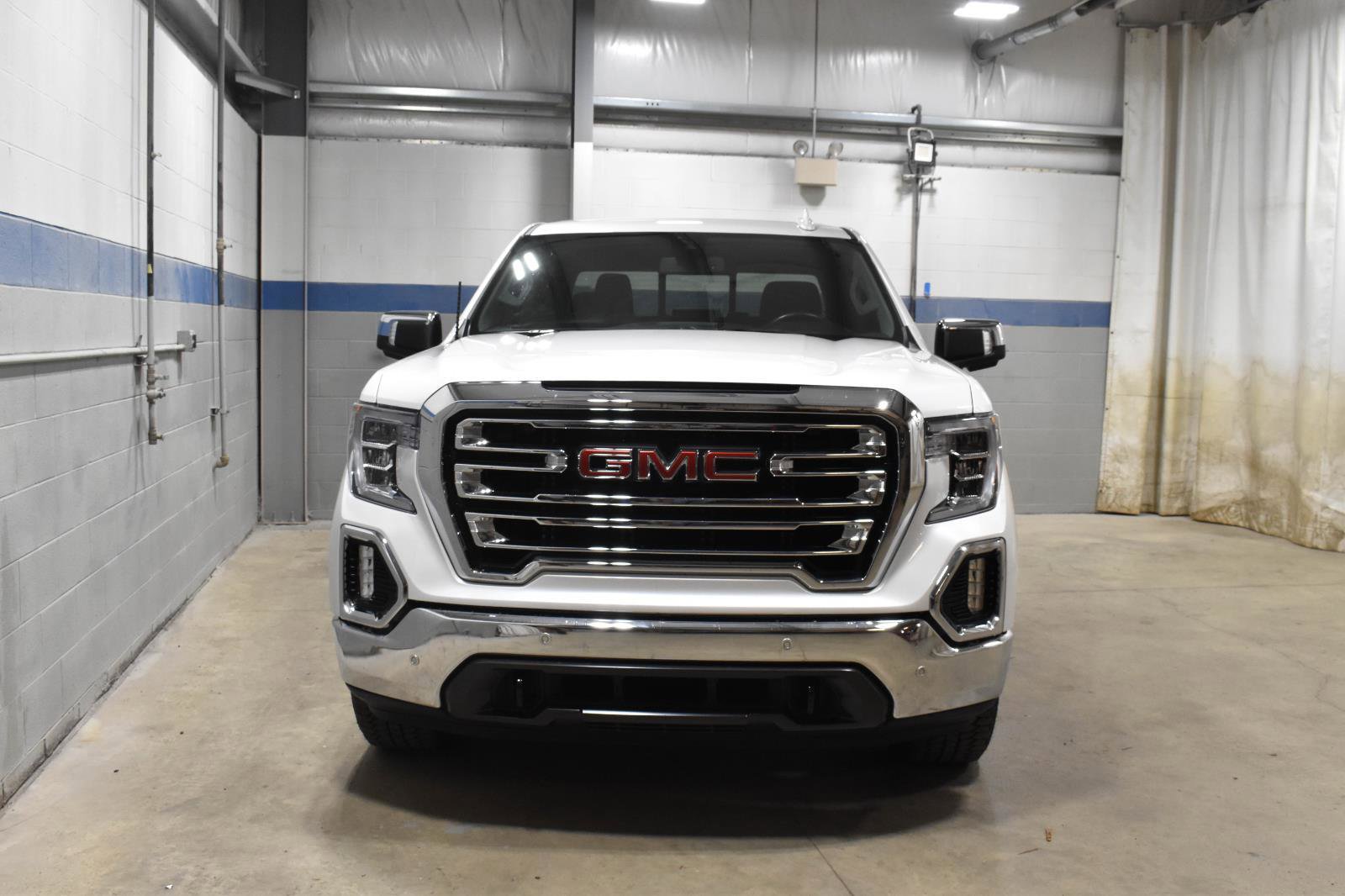 Used 2021 GMC Sierra 1500 SLT w/ SLT Premium Plus Package AWD/4WD image 30