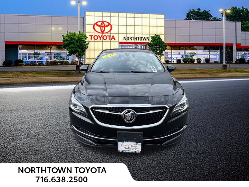 Used 2019 Buick LaCrosse Essence w/ Sun and Shade Package AWD/4WD image 23