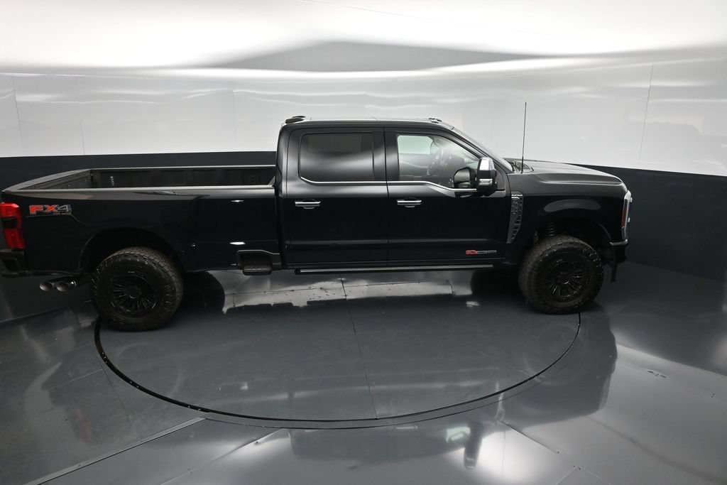 Used 2024 Ford F350 Platinum AWD/4WD image 40
