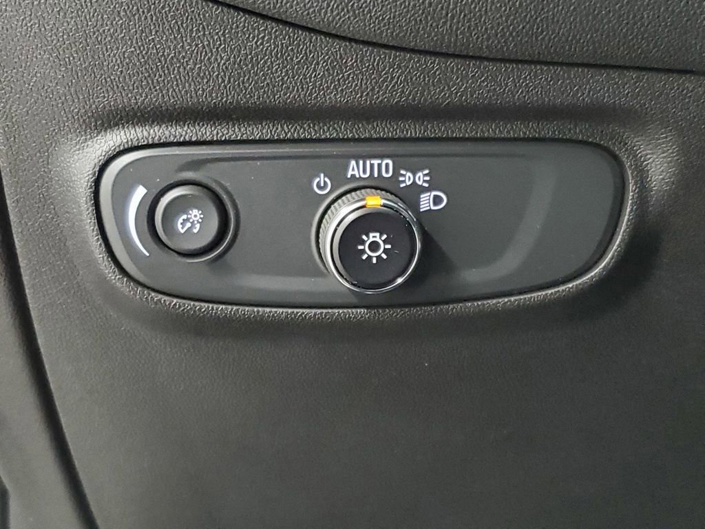 Used 2022 Chevrolet Equinox LT FWD image 31