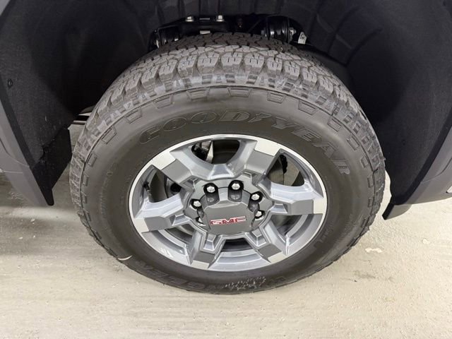 New 2026 GMC Sierra 2500 SLT w/ SLT Premium Package image 4