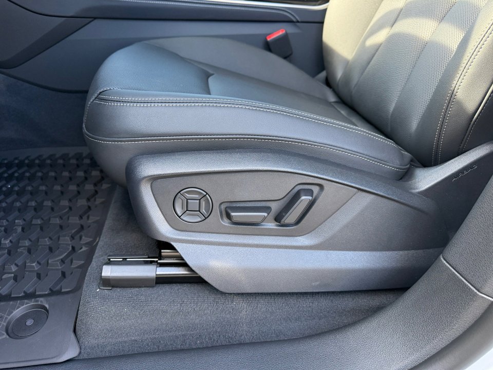New 2026 Audi Q8 Premium Plus image 30