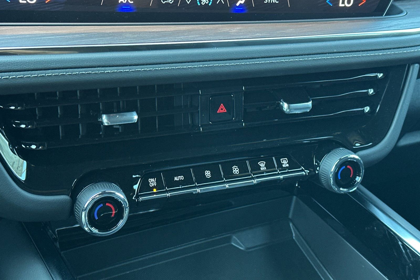 New 2026 Chevrolet Suburban LS w/ LPO, Dark Essentials Package image 22