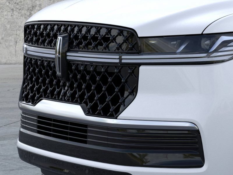 New 2026 Lincoln Navigator L Reserve w/ Jet Appearance Package AWD/4WD image 17