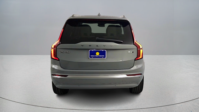 New 2026 Volvo XC90 B6 Ultra w/ Protection Package AWD/4WD image 6