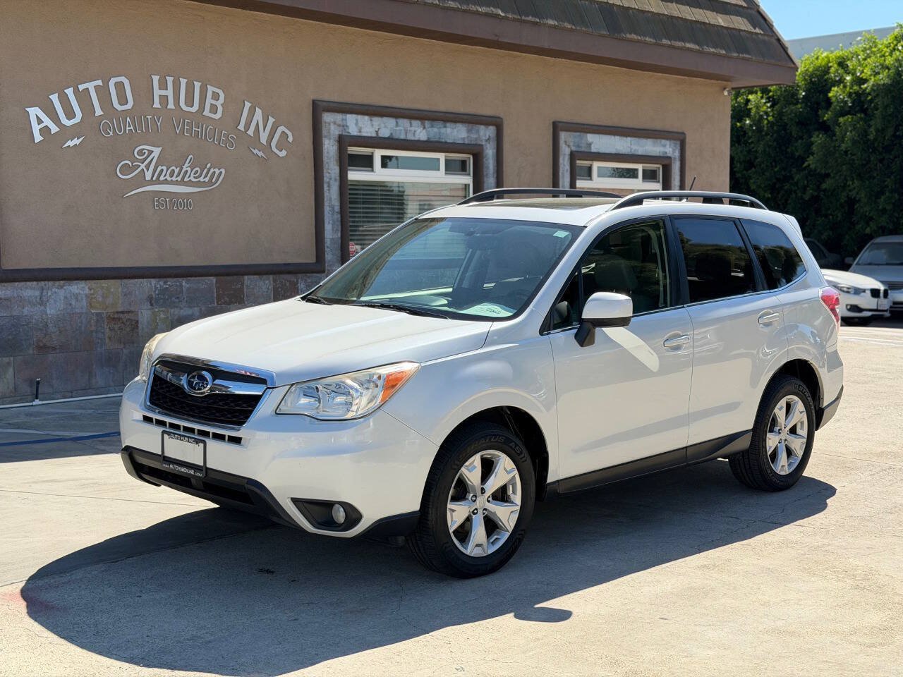 Used 2014 Subaru Forester 2.5i Limited w/ Popular Package #1 AWD/4WD image 1