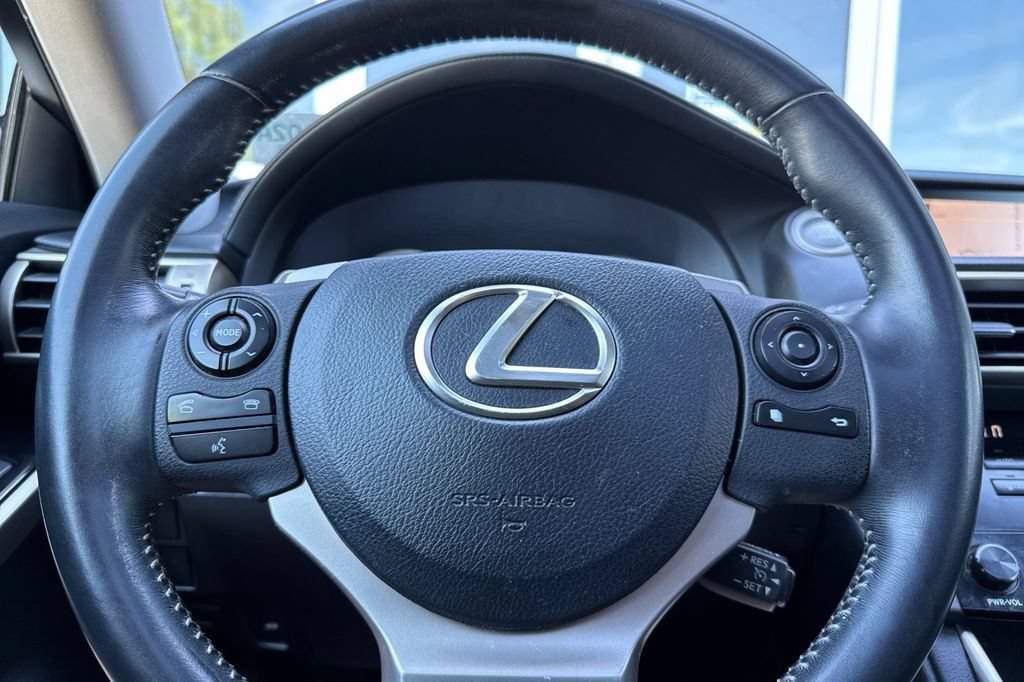 Used 2014 Lexus IS 250 w/ Navigation Package RWD image 24